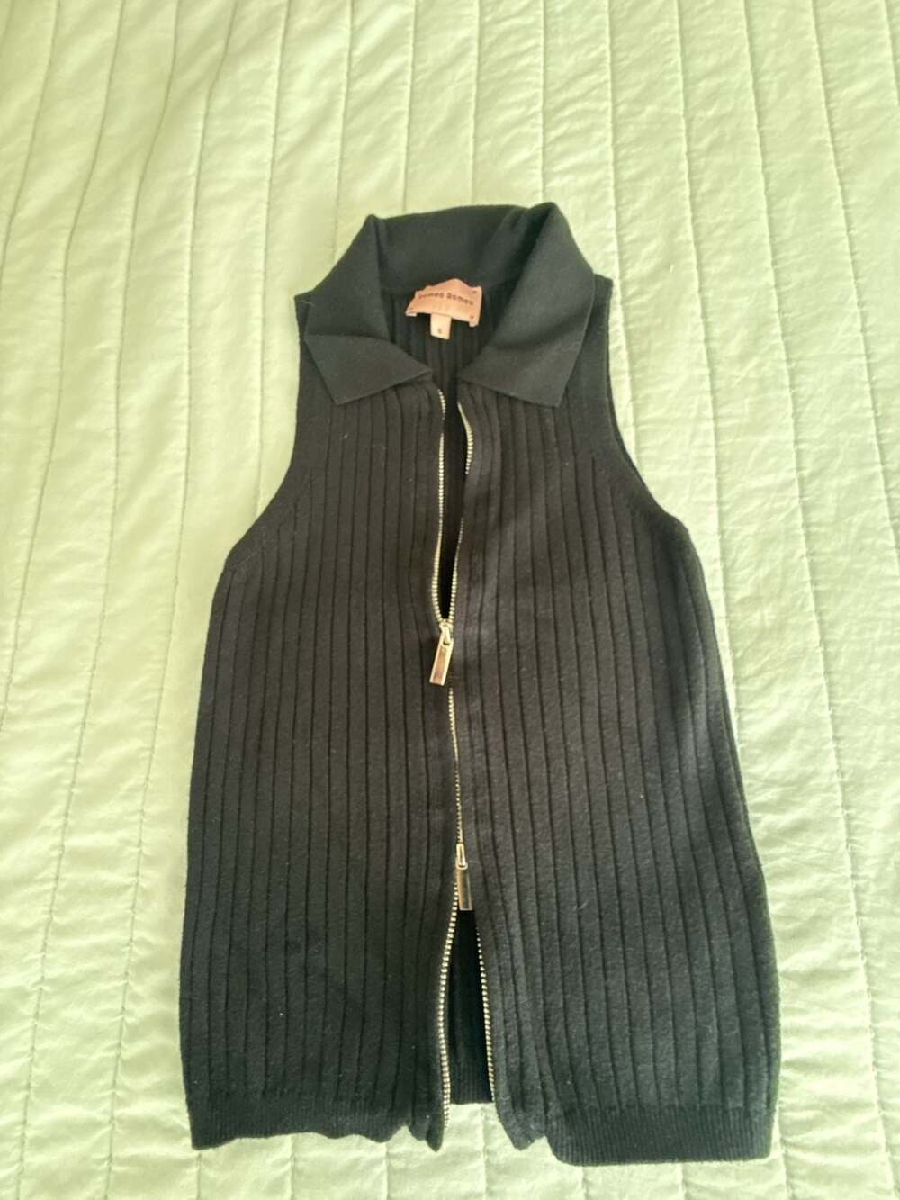 Romeo Romeo Ribbed Knit Full Zip Sleeveless Top Size S Black